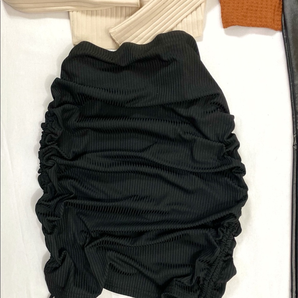 Black Drawstring Side Ribbed Bodycon Skirt